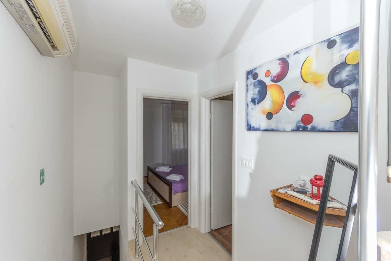 Dalmatinska Kuca Blanka Vila Kaštela Exterior foto