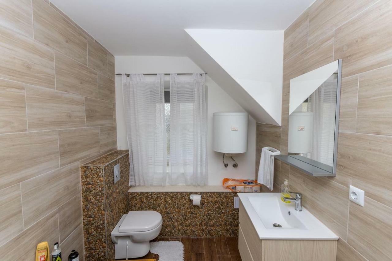 Dalmatinska Kuca Blanka Vila Kaštela Exterior foto